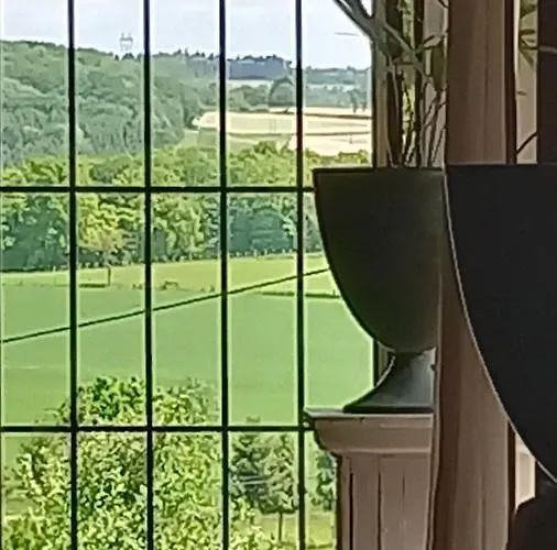 Chateau De Bed and breakfast 3*