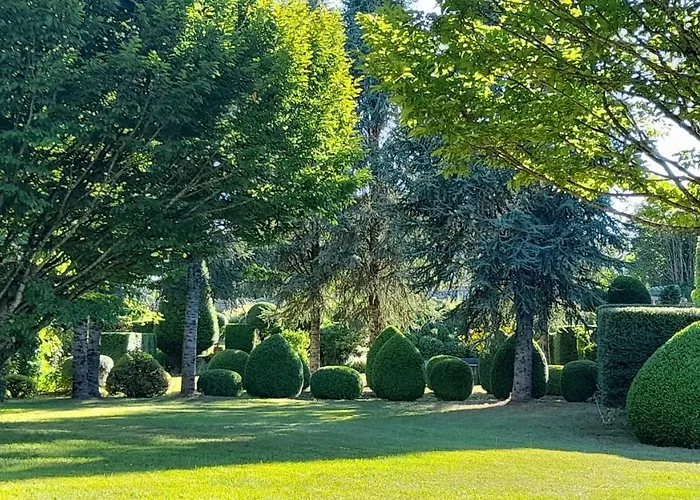 Chateau De 3* Bessonnies