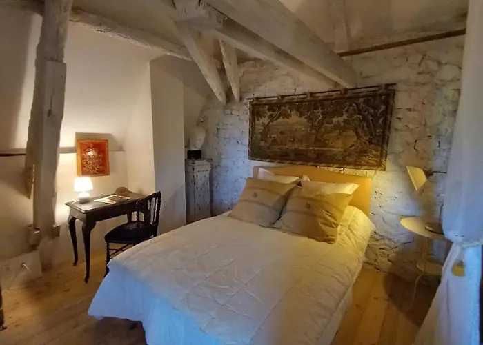 Bed and breakfast Chateau De 3*