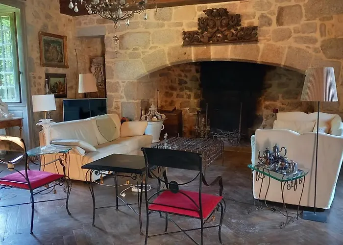 Chateau De Bed and breakfast 3*