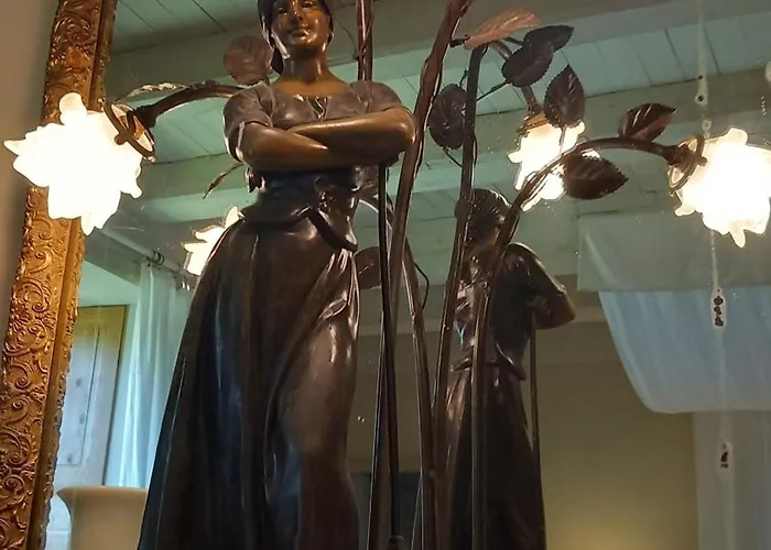 Bed and breakfast Chateau De 3*