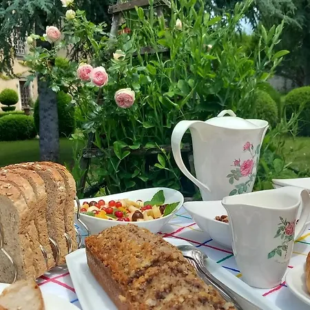 Château De Couette-café Bessonnies