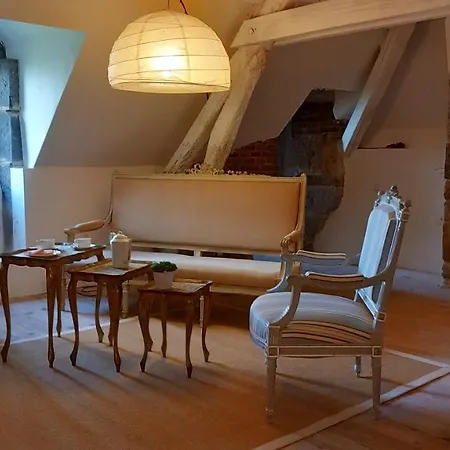 Couette-café Château De 3*