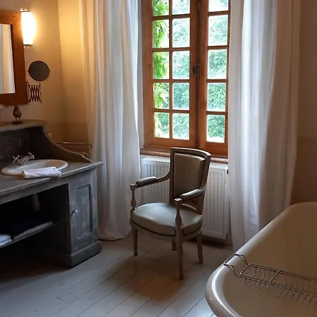 Couette-café Château De 3*